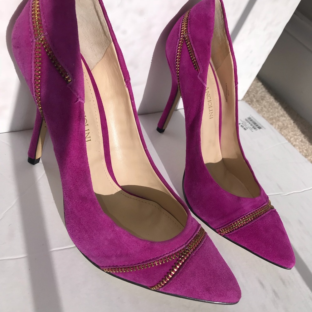 Enzo Suede pumps Pop culture 7.5